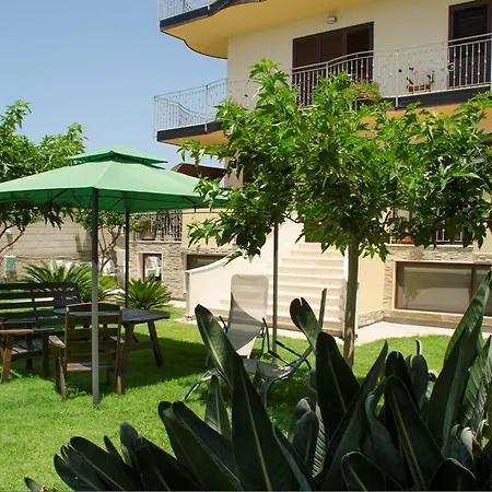 Casa Vacanze Le Magnolie Melito Di Porto Salvo
